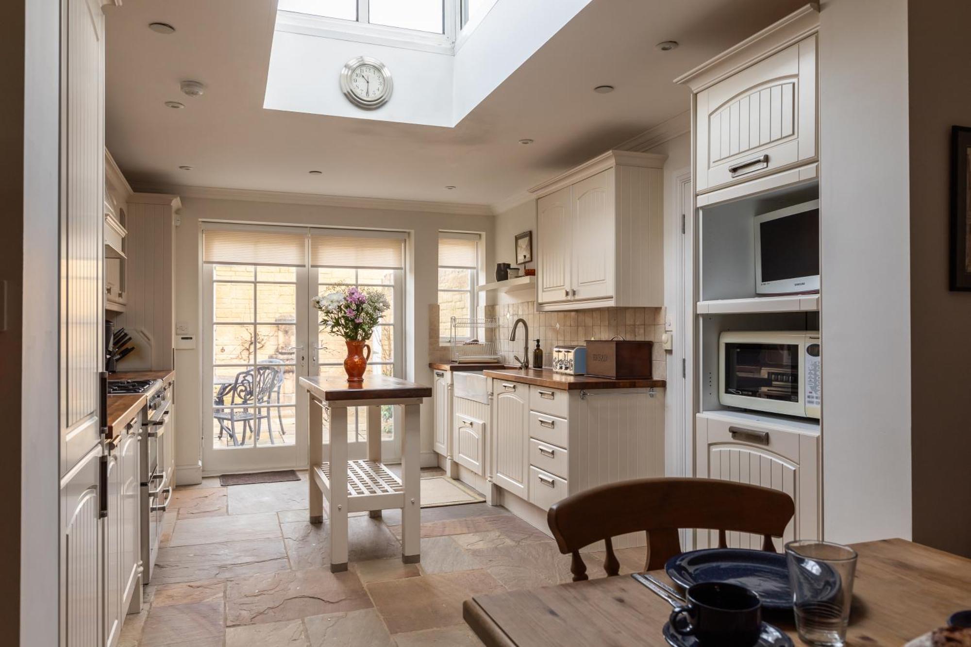 Vila Bearfield - Premium 3-Bed House With Private Garden Bradford-On-Avon Exteriér fotografie