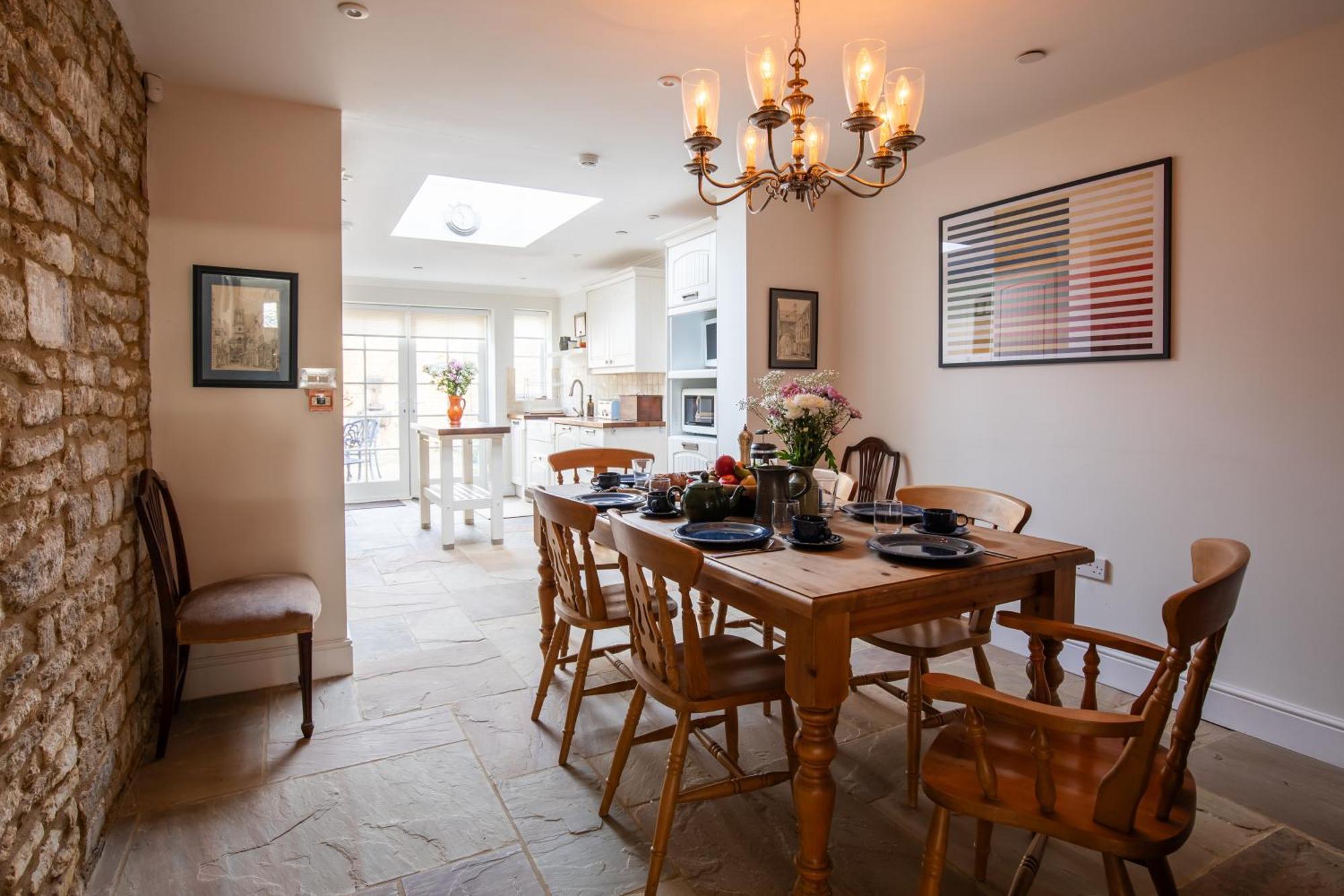 Vila Bearfield - Premium 3-Bed House With Private Garden Bradford-On-Avon Exteriér fotografie